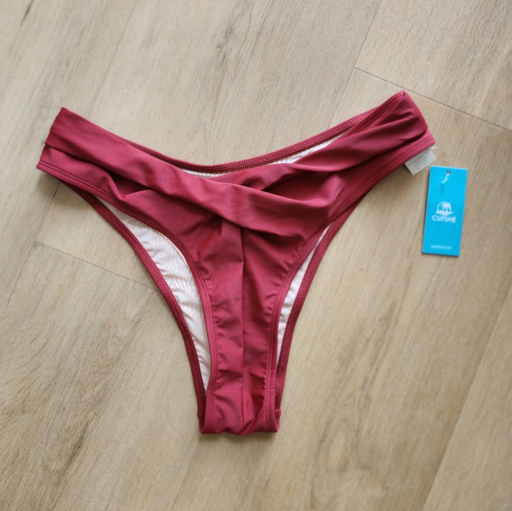 NWT Cupshe Deep Red Bikini Bottom